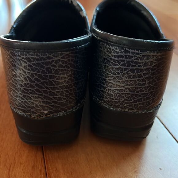 Dansko clog size 38 - Picture 4 of 9